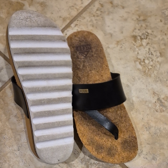 Reef Black Leather Sandals with Cork Footbed - Picture 4 of 6